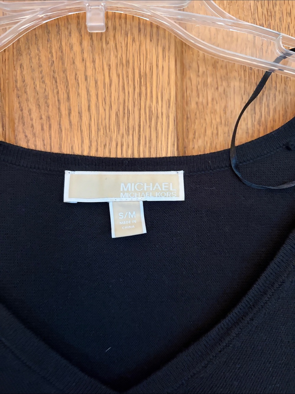 MICHAEL Michael Kors Black V-Neck Knit Top S/M